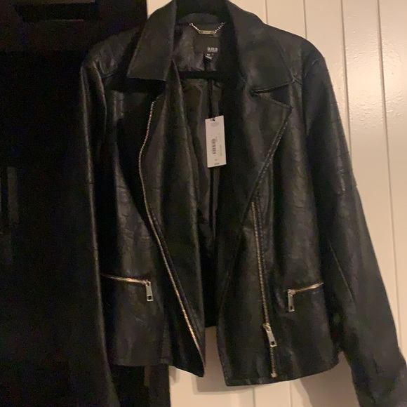 Moto Jacket - Picture 3 of 4